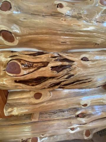 Sticks & Stones hand-notched cedar log cabin work