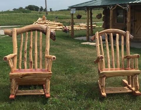 Sticks & Stones hand-notched cedar log cabin work