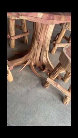 Sticks & Stones hand-notched cedar log cabin work