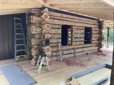 Sticks & Stones hand-notched cedar log cabin work