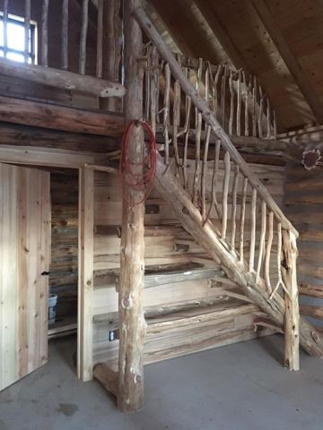 Sticks & Stones hand-notched cedar log cabin work