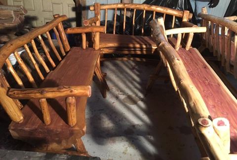 Sticks & Stones hand-notched cedar log cabin work