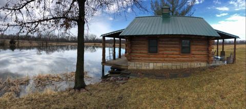 Sticks & Stones hand-notched cedar log cabin work
